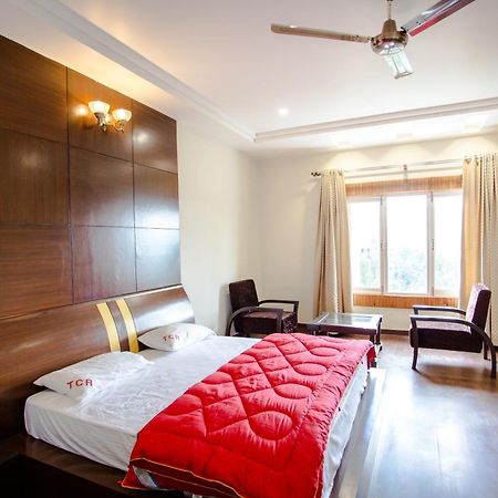 Tehri Club And Resort Chamba  Екстериор снимка