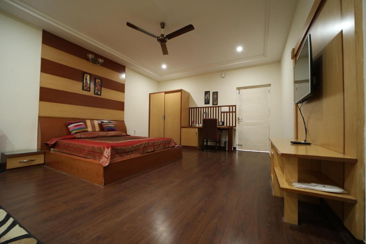Tehri Club And Resort Chamba  Екстериор снимка